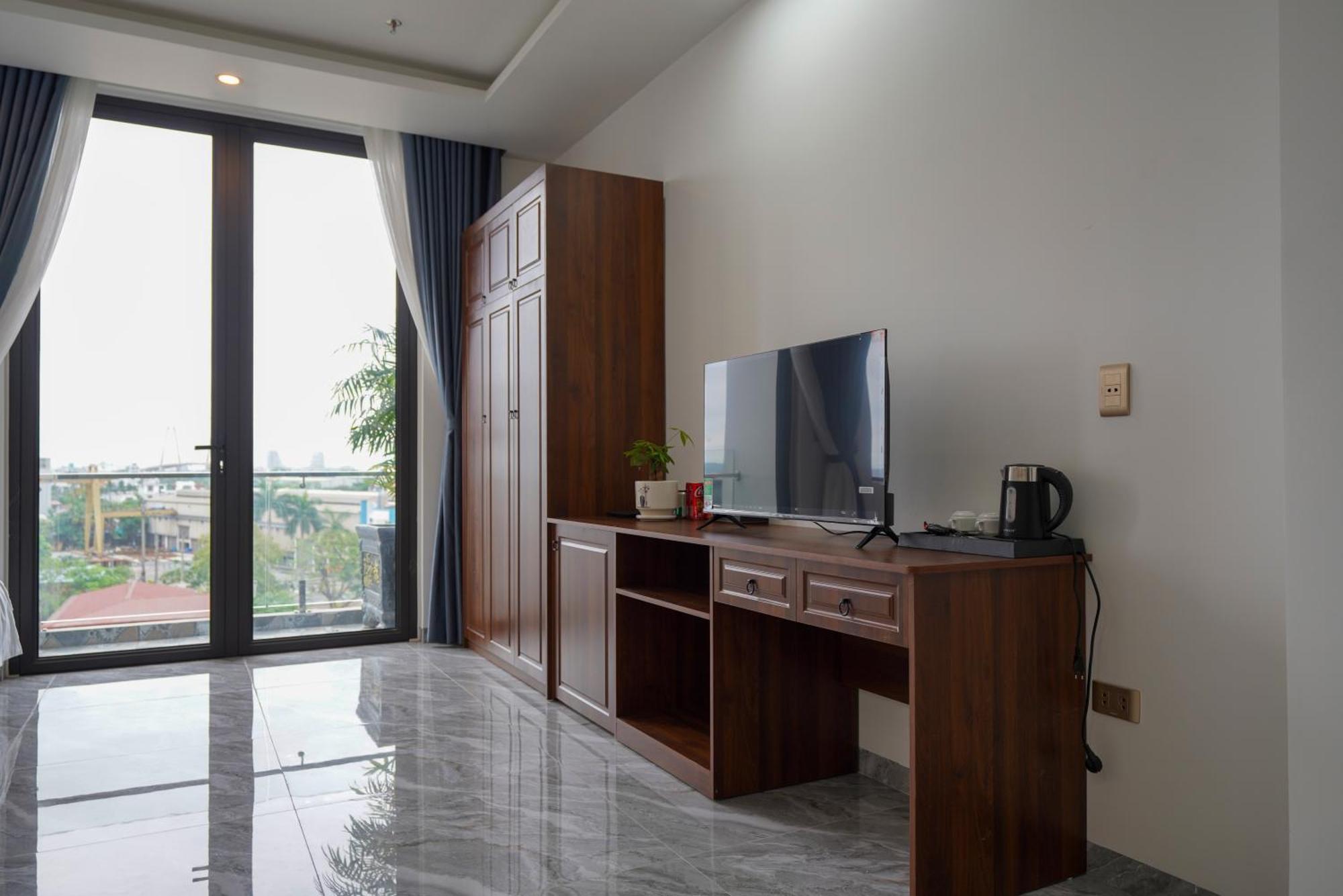 Golden Joy Hotel & Apartment Hải Phòng Extérieur photo